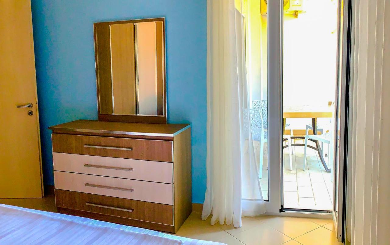 Endy Apartaments Орикум Экстерьер фото