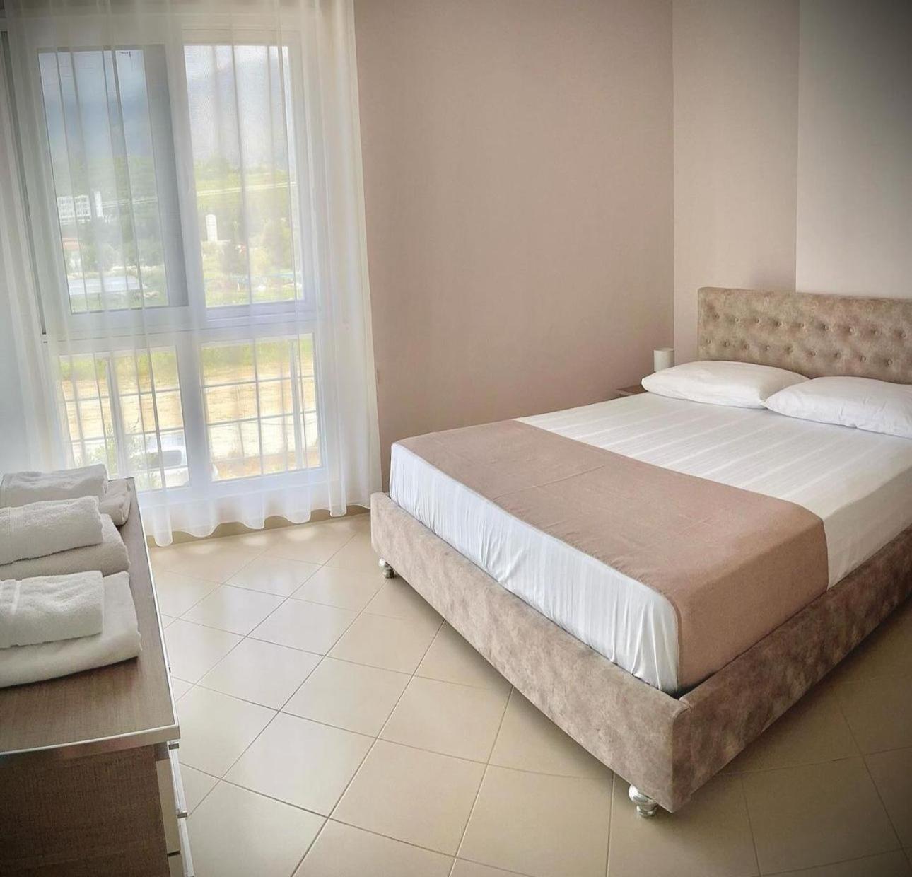 Endy Apartaments Орикум Экстерьер фото